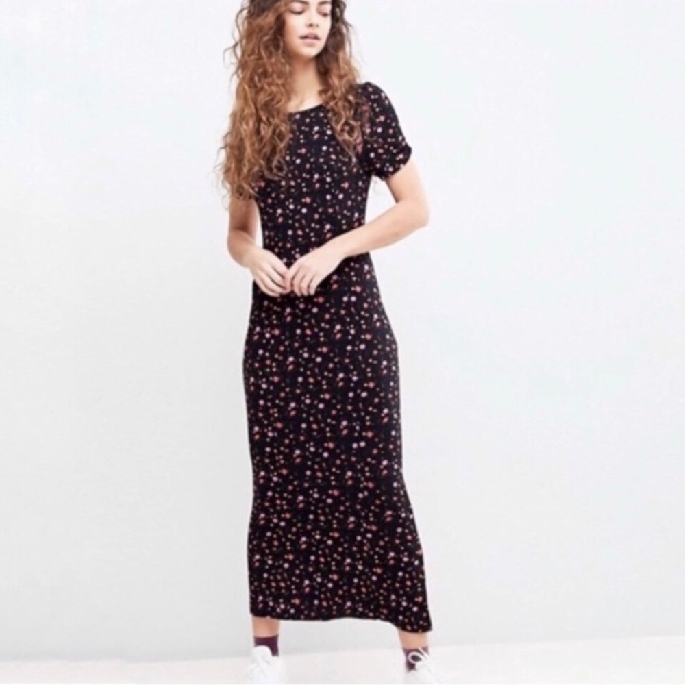 NWOT FREE PEOPLE floral puff sleeve midi dress